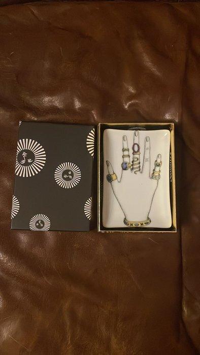 Fornasetti-Milano - Piero Fornasetti - Asbak - mano con, Antiquités & Art, Antiquités | Meubles | Chaises & Canapés