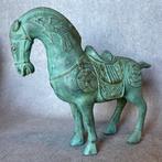 Beeld, Tang-Dynasty stijl paard 25.5 cm - 22 cm - Brons