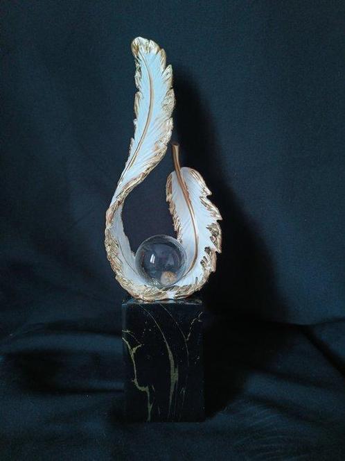 RED - Sculpture, Fly Gold 24k - 35 cm - Résine - 2025, Antiek en Kunst, Kunst | Designobjecten