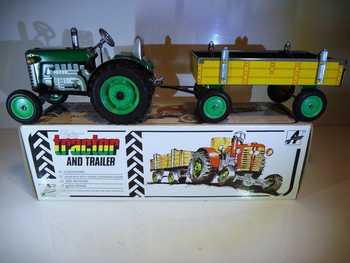 Blikken ZETOR Traktor mét Aanhanger.Opwindbaar met 3, Antiek en Kunst, Antiek | Speelgoed