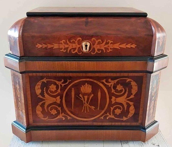 14-Delig - Drankkast - Walnoot - Likeurkelder - Intarsia, Antiek en Kunst, Antiek | Overige Antiek