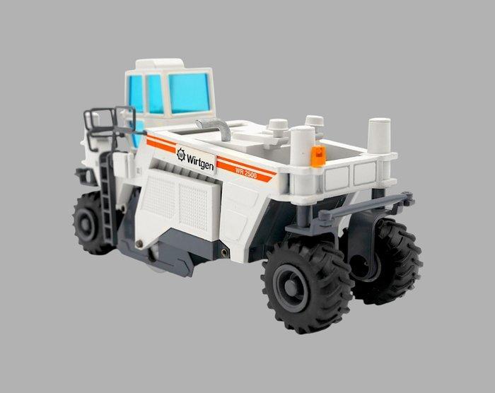 NZG Art. 448 - Scale 1:50 - Model vrachtwagen - Wirtgen, Hobby en Vrije tijd, Modelauto's | 1:5 tot 1:12