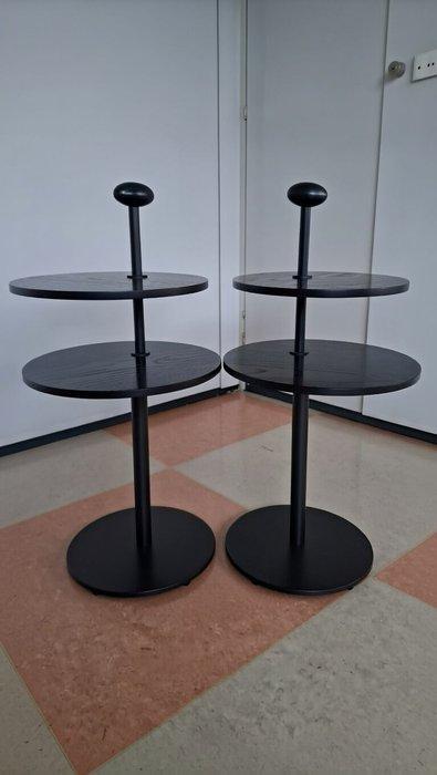 Bijzettafel - Staal - Set van twee bijzettafels van zwart, Antiek en Kunst, Kunst | Designobjecten