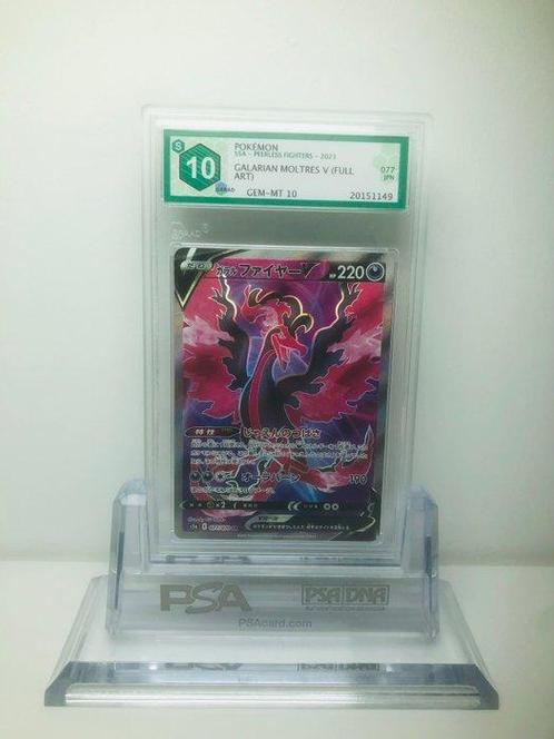 Pokémon Graded card - Galarian Moltres V #077 - Peerless, Hobby en Vrije tijd, Verzamelkaartspellen | Pokémon