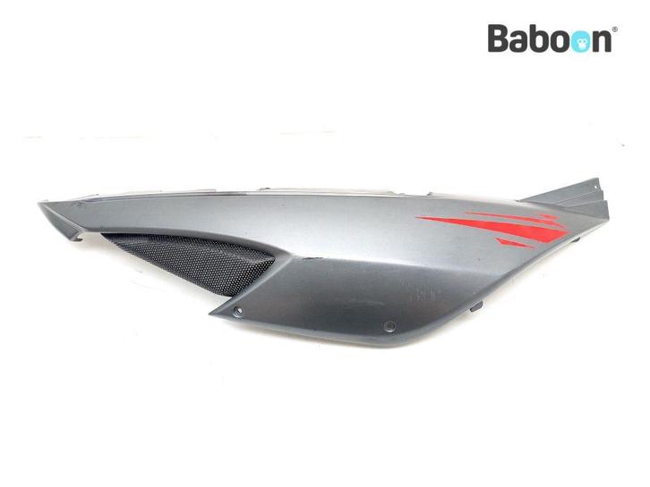 Kontpaneel Rechts Gilera Fuoco 500 2013-2015, Motoren, Onderdelen | Overige, Gebruikt, Verzenden