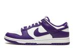 Nike Dunk Low Court Purple - Maat 39 EU, Kleding | Heren, Schoenen, Ophalen of Verzenden, Nieuw