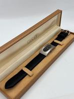 Gucci - Zonder Minimumprijs - Vintage Tank - 2400L - Heren -, Handtassen en Accessoires, Horloges | Heren, Nieuw