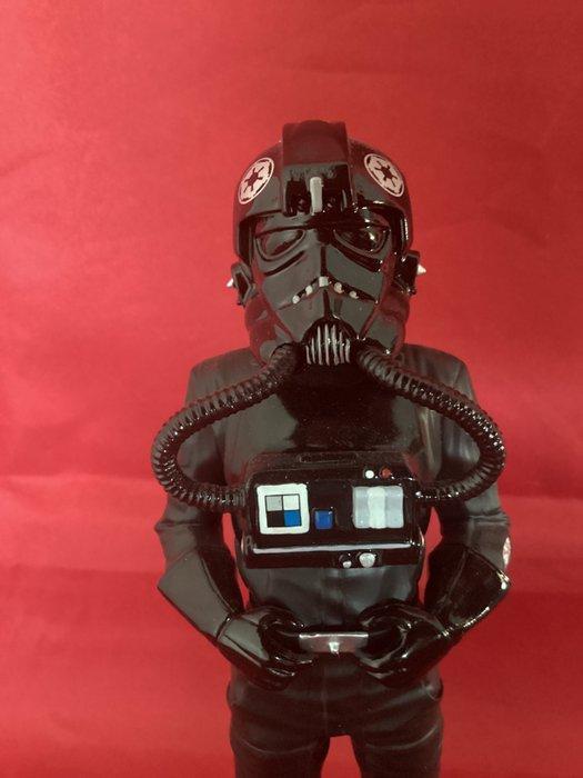 Attakus - LucasFilm - Figure - Star Wars TIE Fighter Pilot, Verzamelen, Film en Tv