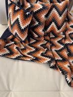 Elegante set samengesteld uit plaid en motief zigzag blauw -