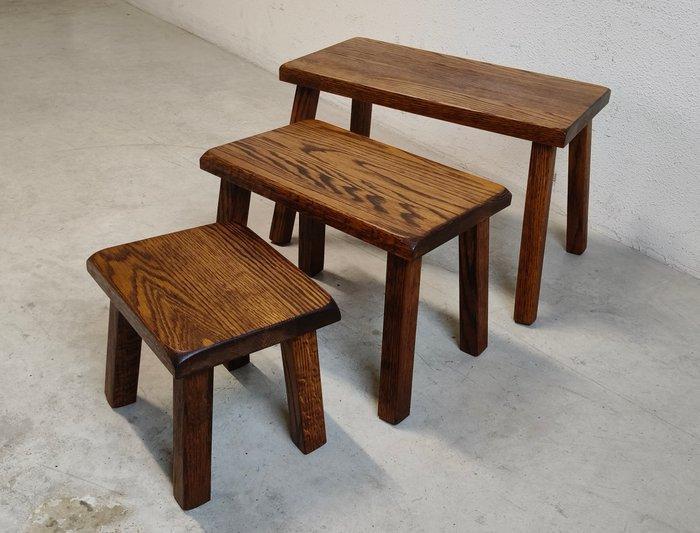 Tables gigognes - Chêne - Trois petites tables dappoint, Antiquités & Art, Art | Objets design