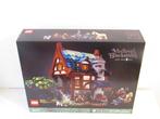 Lego - Ideas - 21325 Medieval Blacksmith NEW & SEALED, Kinderen en Baby's, Nieuw