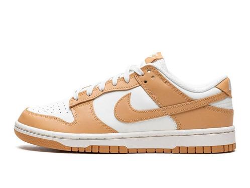 Nike Dunk Low Harvest Moon - Maat 36 EU, Kleding | Heren, Schoenen, Ophalen of Verzenden