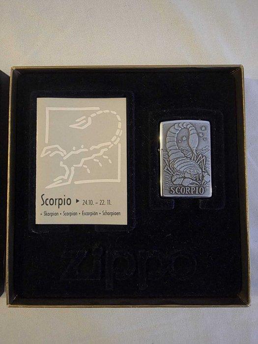 Zippo - Scorpio - Briquet - Acier, Verzamelen, Rookartikelen, Aanstekers en Luciferdoosjes