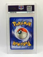 Pokémon - 1 Graded card - Charizard 4/82 Holo - PSA 9 -, Hobby en Vrije tijd, Nieuw