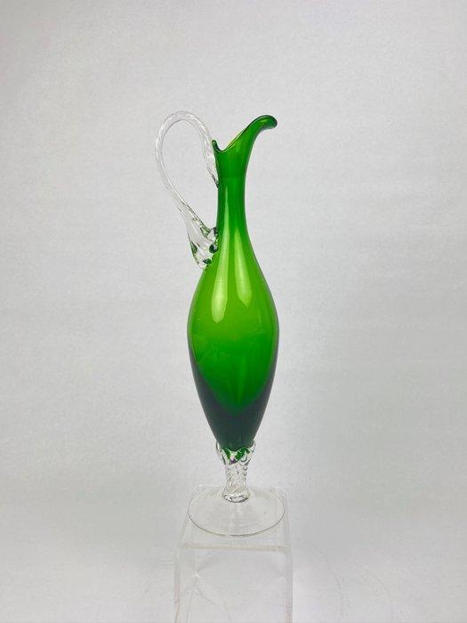 Karaf - Schenkkan twisted stern - Glas - Smaragd groen, Antiek en Kunst, Curiosa en Brocante