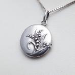 Argent, Médaillon photographique de lArt nouveau - Collier