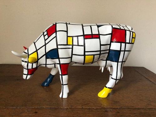 Statue, Cow Parade. Cowparade. Moondrian Large. - 19.5 cm -, Antiek en Kunst, Curiosa en Brocante