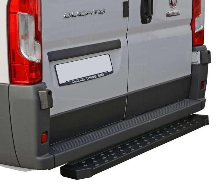 Achteropstap zwart Fiat Ducato, Auto diversen, Auto-accessoires, Ophalen of Verzenden