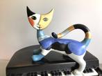 Goebel - Figurine - Muziekdoosje “ Kat Gino op piano “