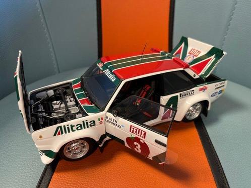 Kyosho 1:18 - Model raceauto - Fiat 131 Abarth Alitalia #3 -, Hobby en Vrije tijd, Modelauto's | 1:5 tot 1:12
