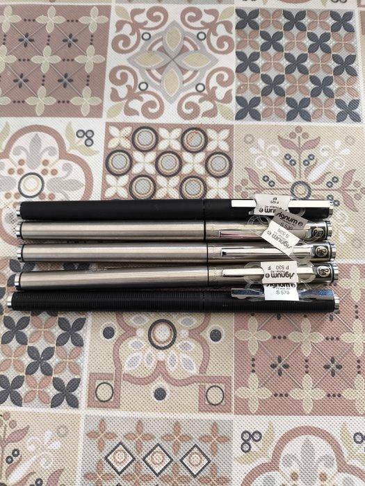 Pelikan - Stylo à plume, Collections, Stylos