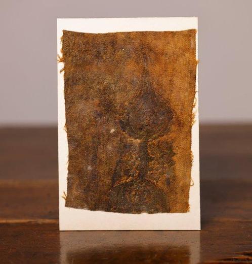 Oud Egypte fragment Koptisch textiel - 16.5 cm, Verzamelen, Mineralen en Fossielen