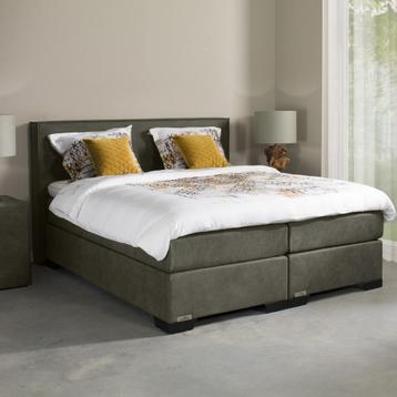 Caresse 3850 vlak