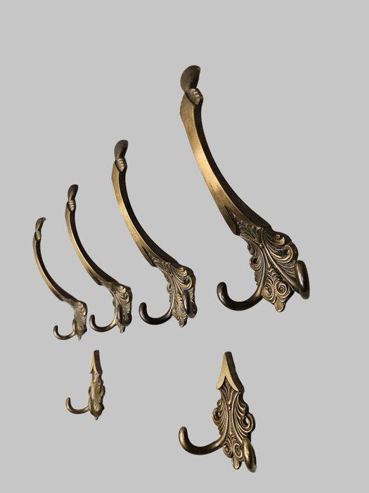 Set kapstokhaken (6) - Fraaie Mondiart Kapstok /, Antiek en Kunst, Curiosa en Brocante