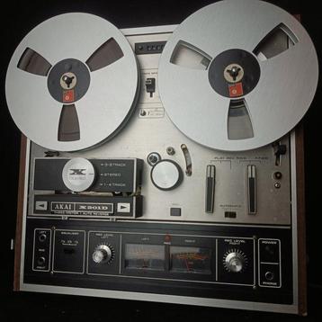 Akai - X-201 D Reel-to-reel audio