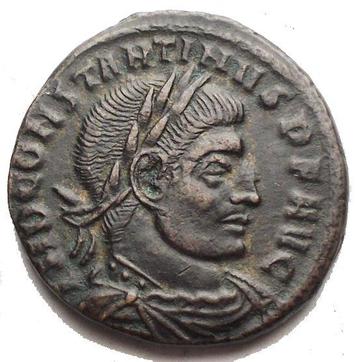 Empire romain. Constantin Ier (306-337 apr. J.-C.). r/ Sol