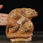 Sculptuur in luipaardjaspis met een afbeelding van een, Nieuw