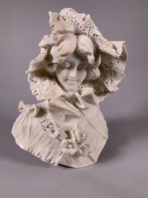 Sculpture, Buste de jeune femme bourgeoise - 27 cm - Marbre, Antiek en Kunst, Antiek | Keramiek en Aardewerk