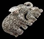 Zilver, Olifantenbroche in 925 zilver & Marcassite: Wijsheid