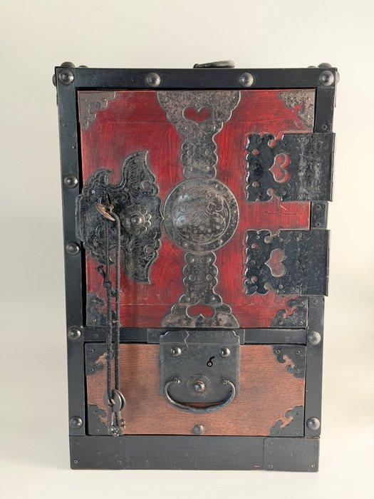 Kabinet - Hout, IJzer - Japan - Zware scheepskist kast, Antiek en Kunst, Antiek | Overige Antiek