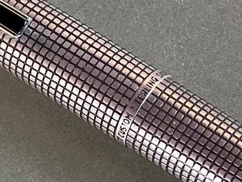 Pilot - Pilot silver chequered pattern - Vulpen, Verzamelen, Pennenverzamelingen