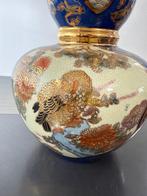 Vaas - Porselein - Japan - Meiji periode (1868-1912) -, Antiek en Kunst