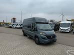 Dreamer Family Select als nieuw, 100 km met stapelbed 89920, Caravans en Kamperen, Mobilhomes, Bus-model, Diesel, 5 tot 6 meter