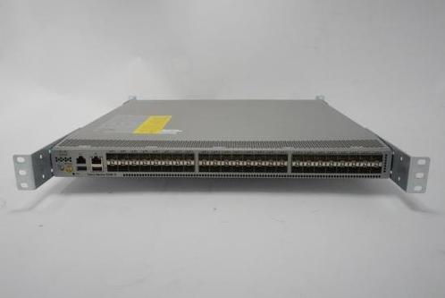 Cisco Nexus N3K-C3548P-10GX V01 switch, 48 x fixed SFP+ port, Computers en Software, Desktop Pc's