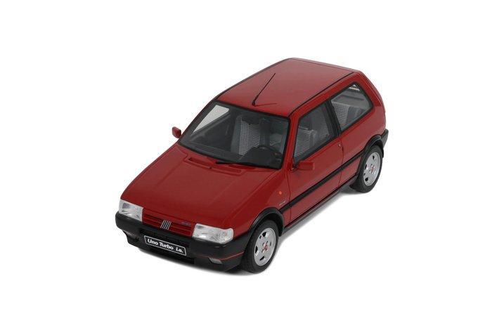 Otto Mobile 1:18 - Model kleine stadsauto - Fiat Uno Turbo, Hobby en Vrije tijd, Modelauto's | 1:5 tot 1:12