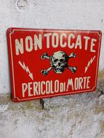 Assiette murale - pericolo - Métal