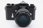 Nikon F Eye Level Late Model Black Body+Zoom Nikkor non-Ai, Nieuw