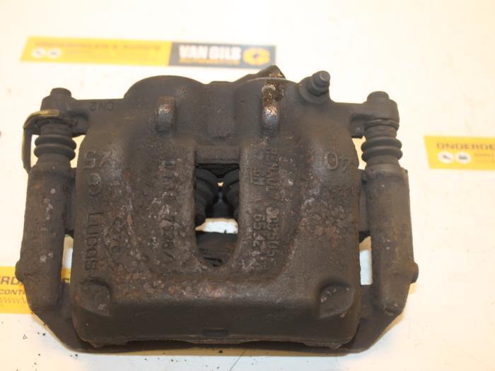 Remklauw (Tang) links-voor Opel Vivaro O105667, Auto-onderdelen, Remmen en Aandrijving