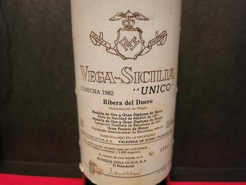1982 Vega Sicilia, Único - Ribera del Duero Gran Reserva - 1