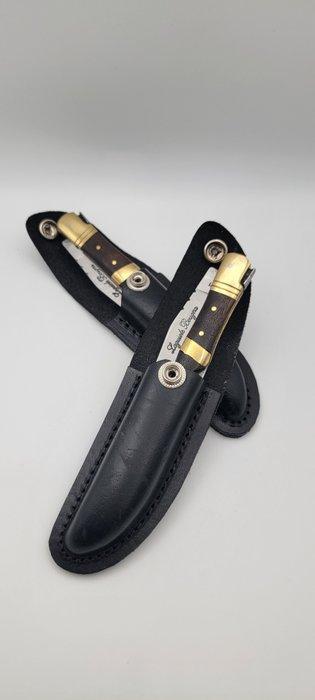 Laguiole Bougna - Tafelmessenset (2) - Staal, Hout, Messing, Antiek en Kunst, Antiek | Keukengerei