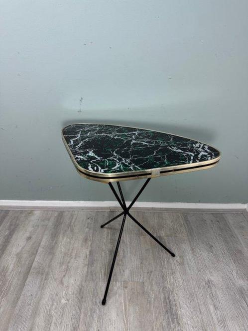 Erdal - Bijzettafel - Expo 58 - Hout, Metaal, Antiek en Kunst, Antiek | Meubels | Stoelen en Sofa's