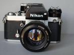 Nikon F2 avec prisme DP1 + Nikkor 1,2/55mm + Nikon HS-3,
