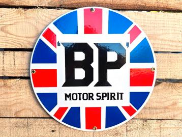 BP Motor spirit vintage emaille bord beschikbaar voor biedingen