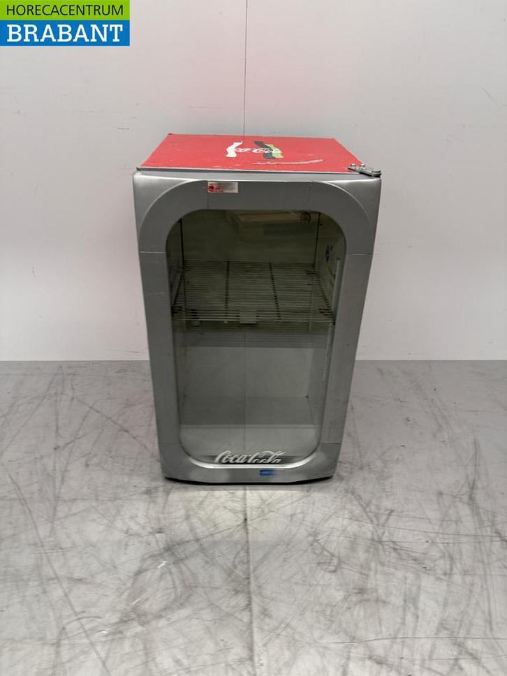 Coca Cola Glacière à porte vitrée 120 litres 230V Horeca, Articles professionnels, Horeca | Équipement de cuisine, Envoi