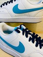 Nike - Veterschoenen - Maat: EU 43, Nieuw