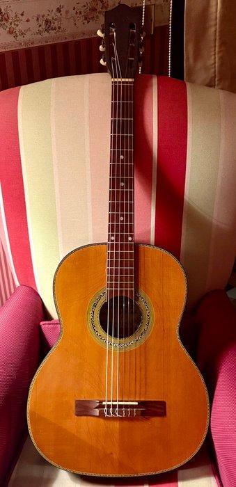 Montano - No. 70 - - Klassieke gitaar - Japan - 1960, Muziek en Instrumenten, Snaarinstrumenten | Gitaren | Akoestisch